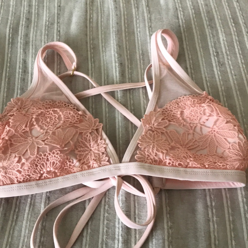 Bathing suit bundle - Picture 4 of 7